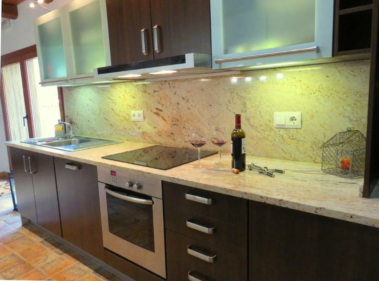 Country house Casa Rural Ideal Para Familias En La Costa Bravagirona Guest House Llers